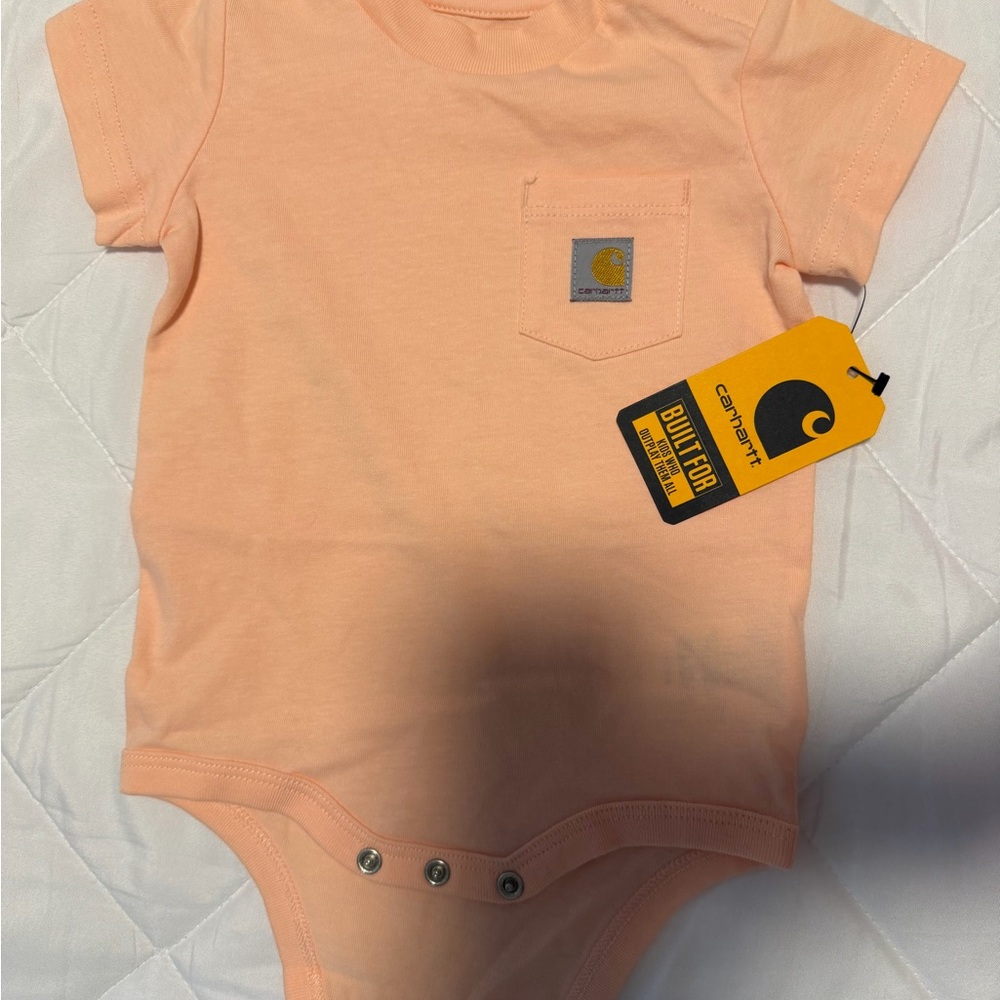 Carhartt Peach Pocket Logo Infant - 6mo
